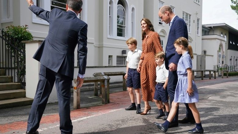 Duques de Cambridge, a família glamourosa que detém o futuro da monarquia britânica