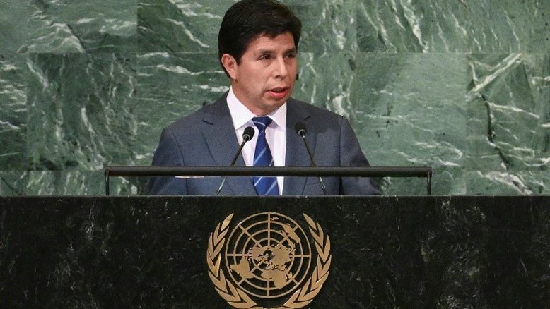 Presidente do Peru, Pedro Castillo é destituído e preso após tentar um golpe de Estado