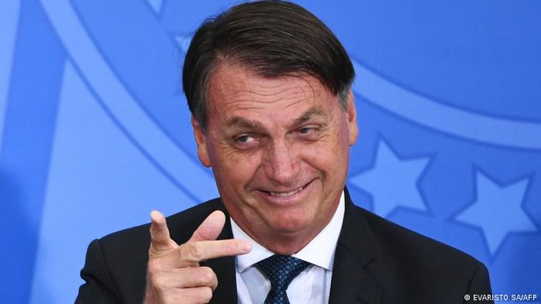 Justiça manda retirar do ar reportagens sobre imóveis dos Bolsonaro