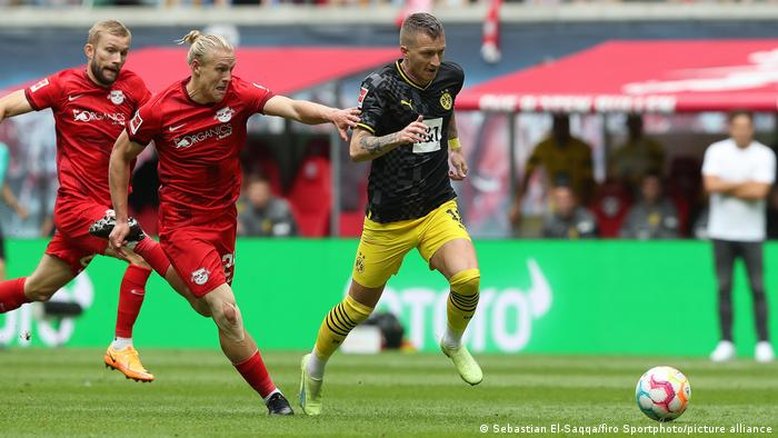 Borussia Dortmund busca nova personalidade com Edin Terzić