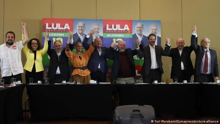 A inteligente estratégia de Lula