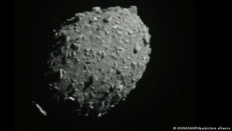 Sonda da Nasa colide com asteroide em teste bem-sucedido