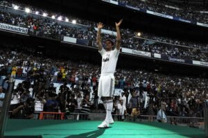 Além de Marcelo, relembre outras apresentações de jogadores que entraram para história 34 Além de Marcelo, relembre outras apresentações de jogadores que entraram para história