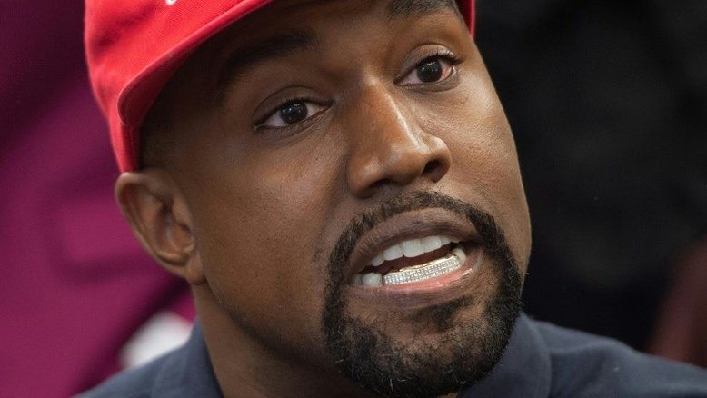 Antissemitismo, extrema direita e perda de contratos: como Kanye West se tornou um pária da indústria midiática