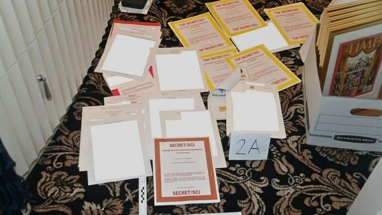 Juíza nomeia perito independente para revisar documentos apreendidos na mansão de Trump