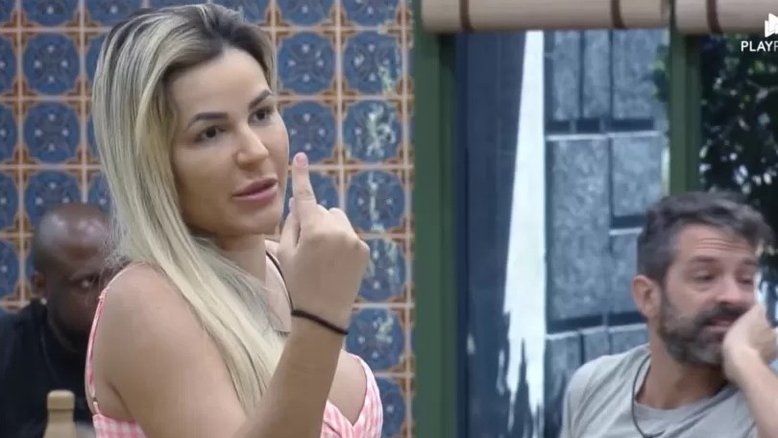 A Fazenda: Deolane dá ordem em Shay após se irritar com nova punição do peão