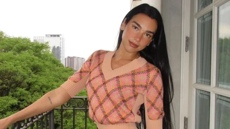 Instagram/@dualipa