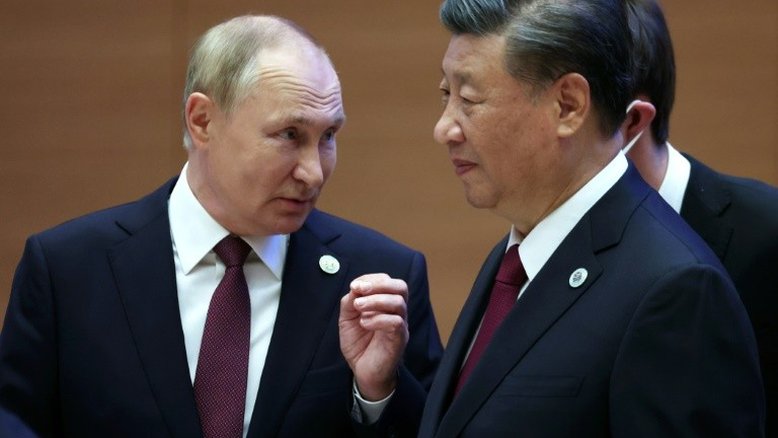 Putin e Xi se posicionam como contrapeso à influência ocidental
