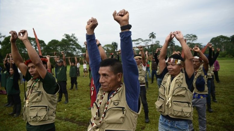 Guardas indígenas do Equador, um escudo contra os invasores da floresta amazônica