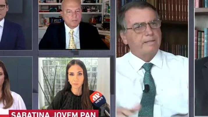 Saiba quem é Amanda Klein, que foi atacada por Bolsonaro: 