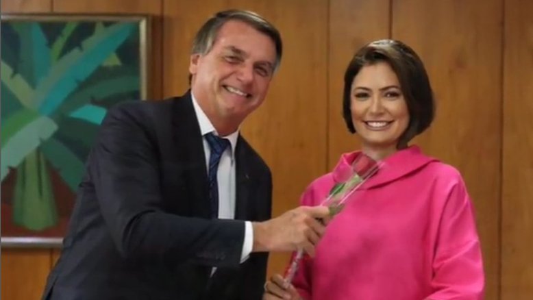 Michele e Jair Bolsonaro são arianos; astróloga explica a relação