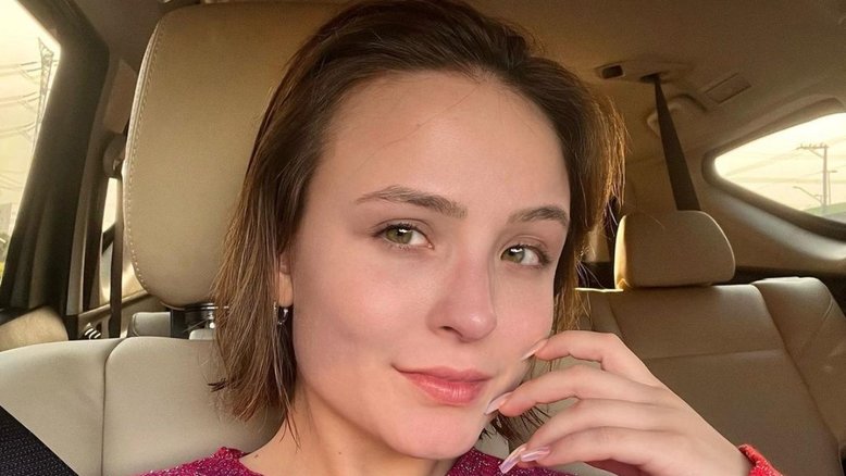 Larissa Manoela fala sobre endometriose e síndrome do ovário policístico