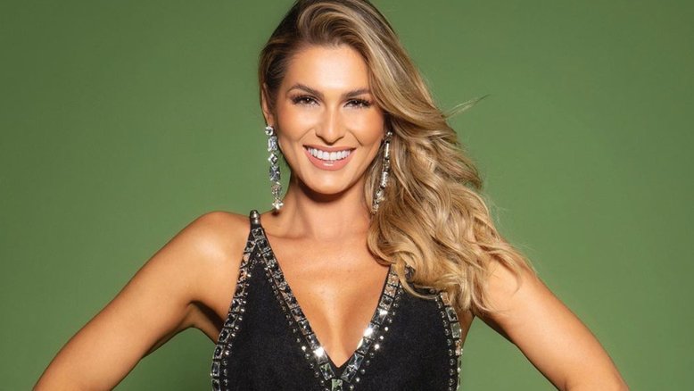 De 'queridinha' do SBT para a Globo: Conheça a trajetória de Lívia Andrade