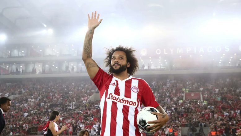 Twitter Olympiacos