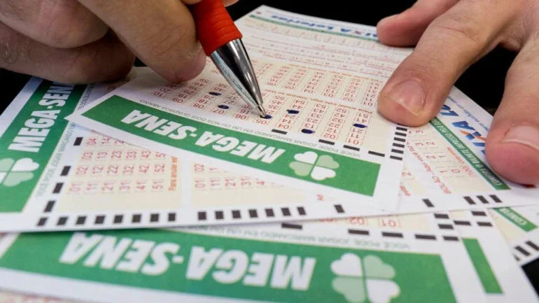 Mega-Sena: Sorteio de R$ 200 milhões pode ser o 4º maior prêmio do concurso regular
