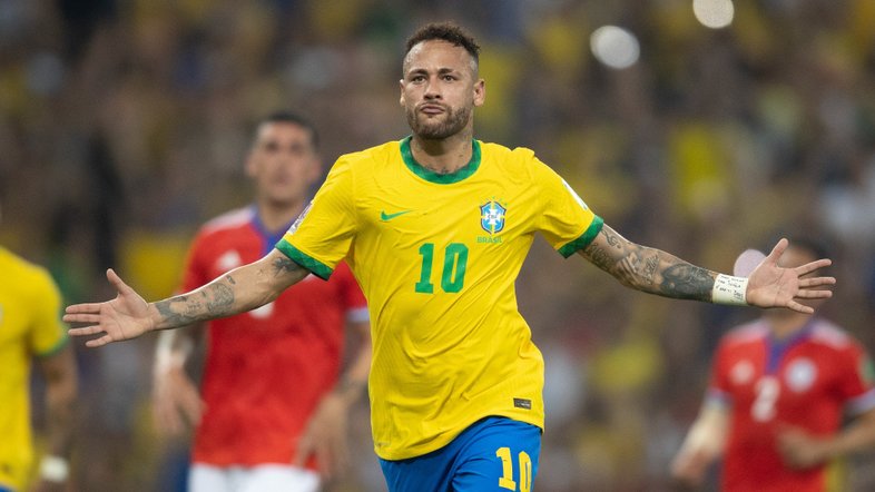 'Pós-Copa, ele tem que se cuidar bastante', diz sensitiva sobre Neymar