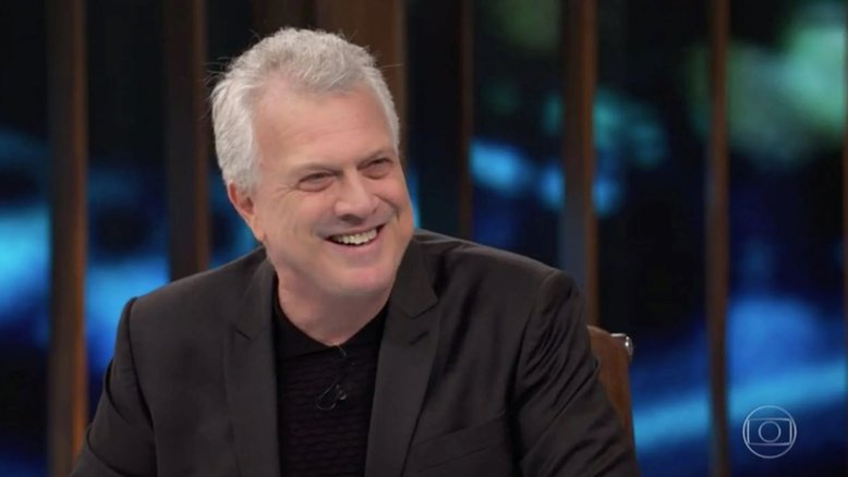 Pedro Bial lança canção que atualiza clássico gravado em 2003
