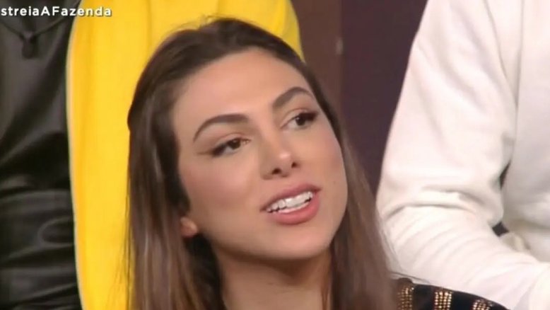 A Fazenda: Pétala diz que precisa ficar no reality para o Brasil ganhar a Copa
