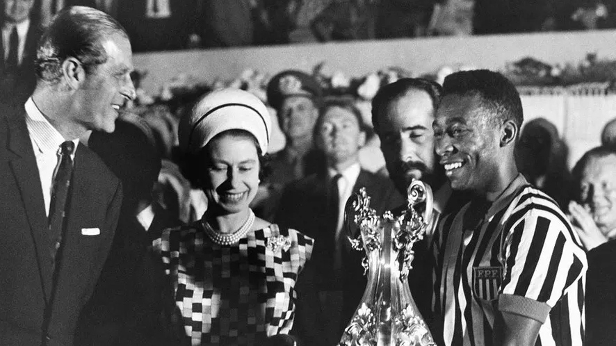 Pelé criou a identidade brasileira no século XX