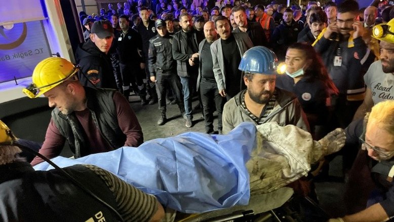 Explosão em mina na Turquia deixa ao menos 22 mortos
