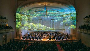 AMAZÔNIA A Osesp, aplaudida de pé nos EUA: repertório de Villa-Lobos e projeções da floresta