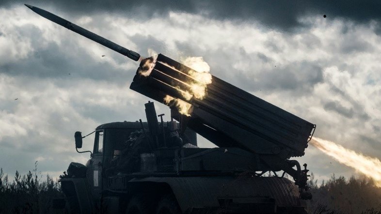 Ucrânia reivindica novos avanços militares e Rússia promete recuperar territórios perdidos