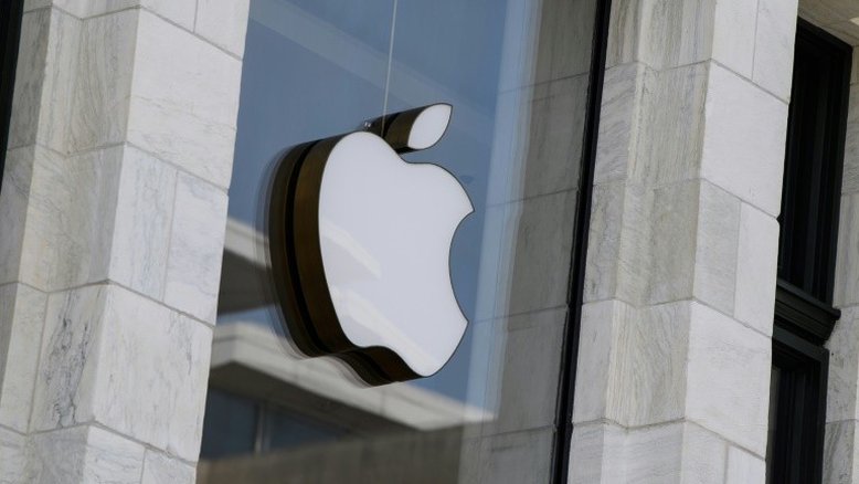 Justiça condena Apple a pagar R$ 100 milhões por vender iPhones sem carregador