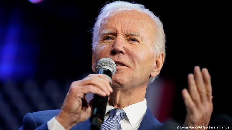Biden põe aborto no centro da campanha eleitoral de meio de mandato