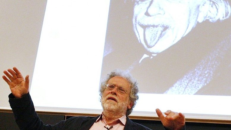 O 'entrelaçamento quântico', um fenômeno 'aterrorizante' segundo Einstein