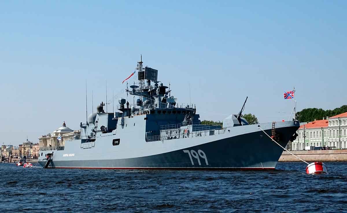 Vídeo: Suposto ataque de drones ucranianos atinge fragata Admiral Makarov em Sevastopol 6 Admiral Makarov. Foto: Wikipedia