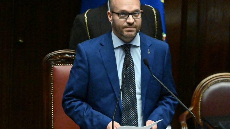 Católico ultraconservador é eleito presidente da Câmara dos Deputados da Itália