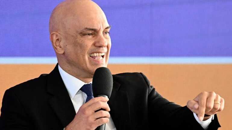 alexandre de moraes