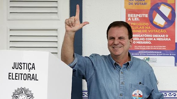 Quaest: Eduardo Paes lidera intenção de votos no Rio de Janeiro; Ramagem aparece em segundo