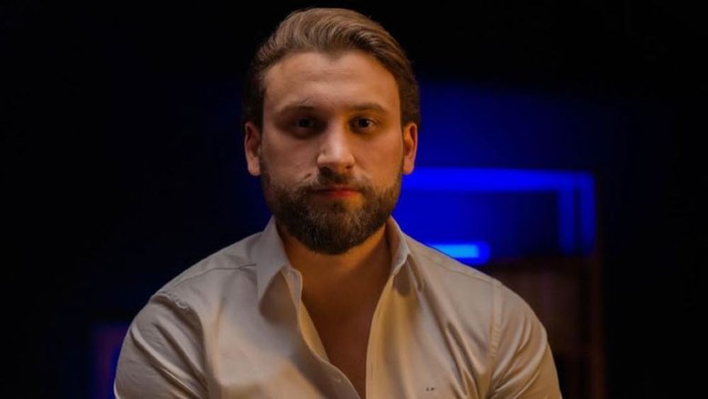 De jovem da periferia a milionário: Carlos Magno, o influencer que está arrecadando dinheiro para Bolsonaro