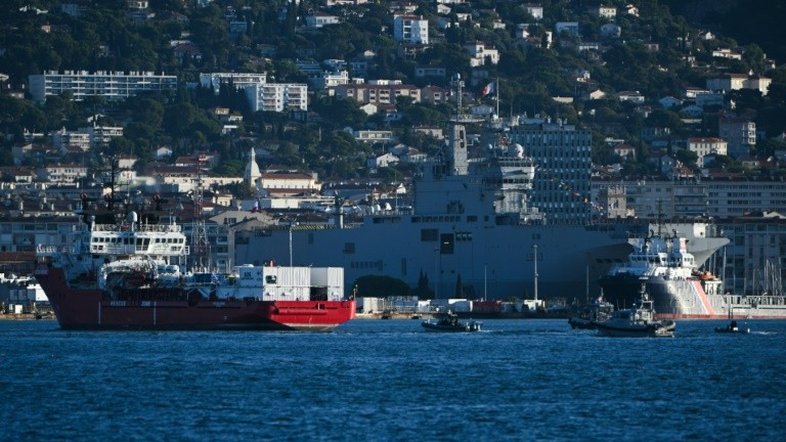 França recusa 'entrada' de mais da metade de migrantes resgatados pelo Ocean Viking