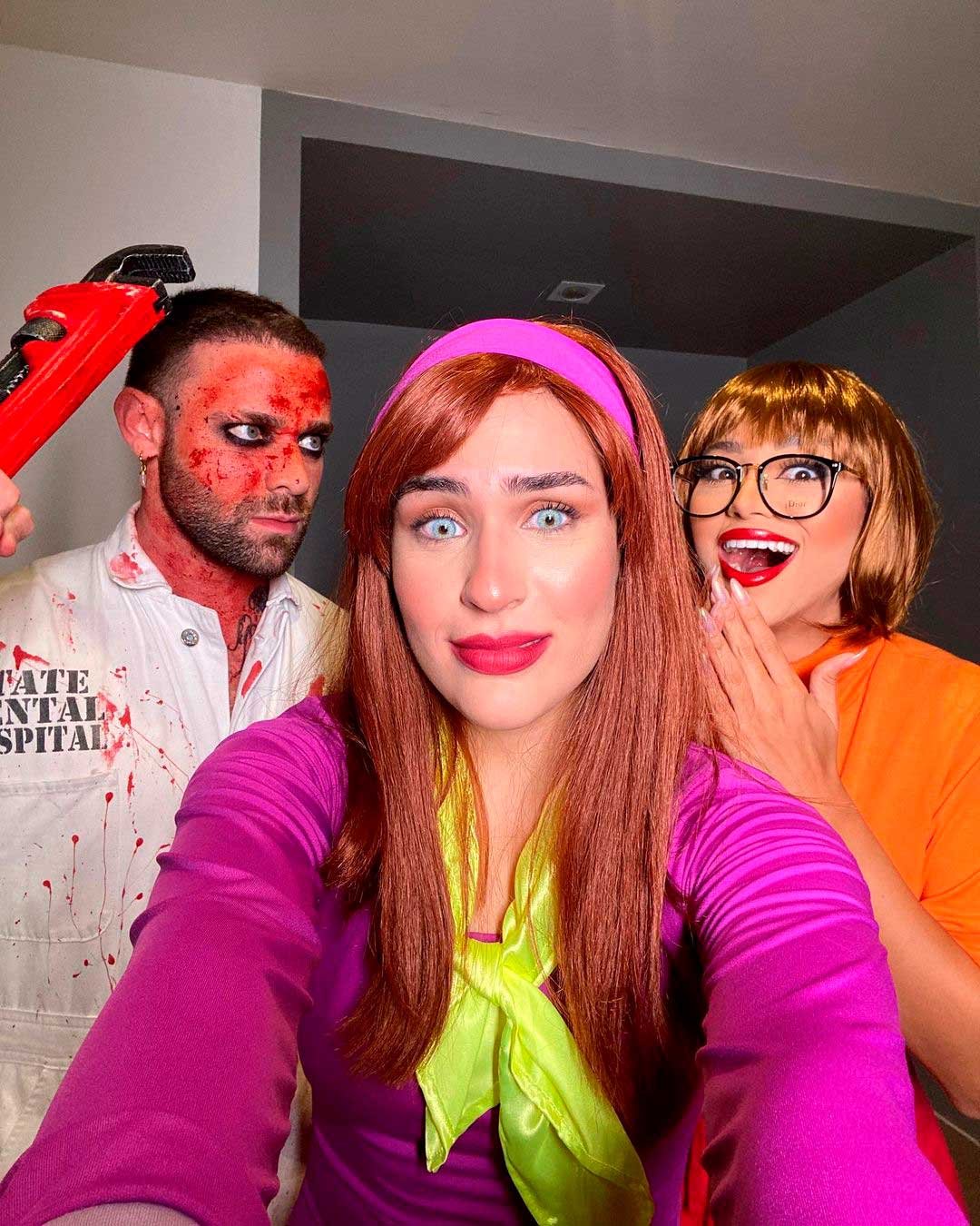 Lívian Aragão e Nanda Carol se divertem como Daphne e Velma 5 Lívian Aragão e Nanda Carol se divertem como Daphne e Velma