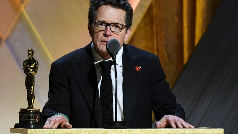 Ator e ativista Michael J. Fox recebe Oscar honorífico