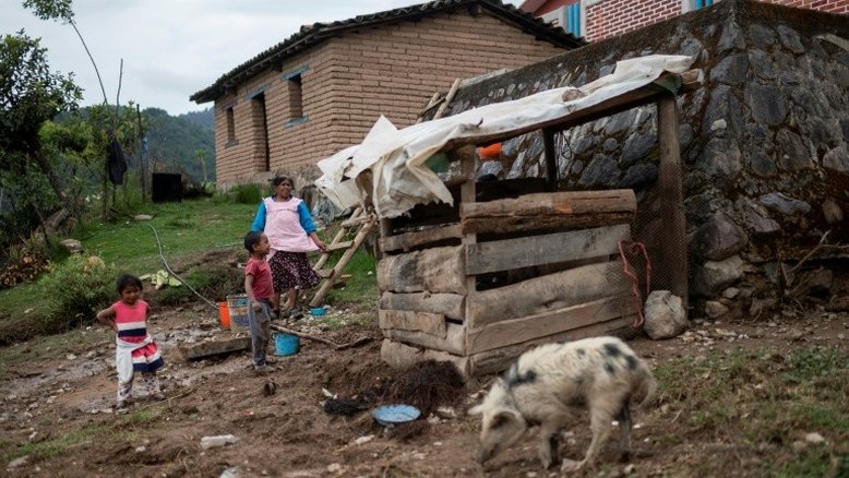 Pobreza extrema aumenta na América Latina em 2022, alerta Cepal