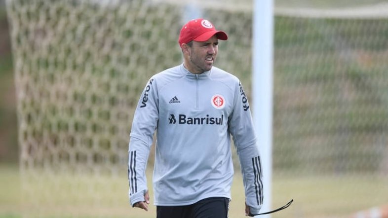 Internacional defende vantagem com Bolívar para chegar à semifinal da Libertadores após 8 anos