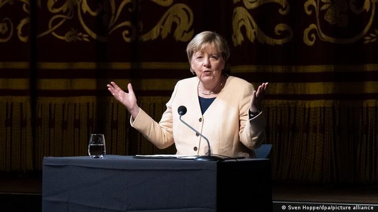 Merkel diz que já não tinha poder para influenciar Putin no final de seu governo