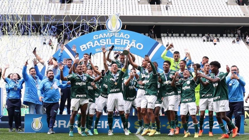 Máquina verde! Base do Palmeiras disputa finais de todos os campeonatos