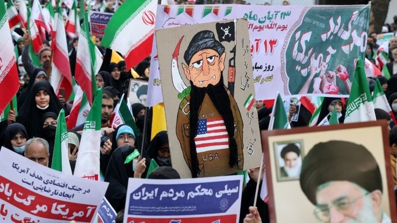 Várias cidades do Irã anunciam greves para protestar contra a repressão em Zahedan