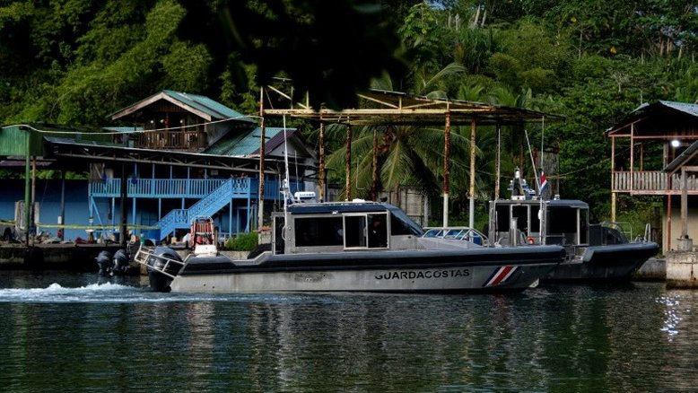 Costa Rica encerra buscas por avião que caiu no Caribe com bilionário alemão