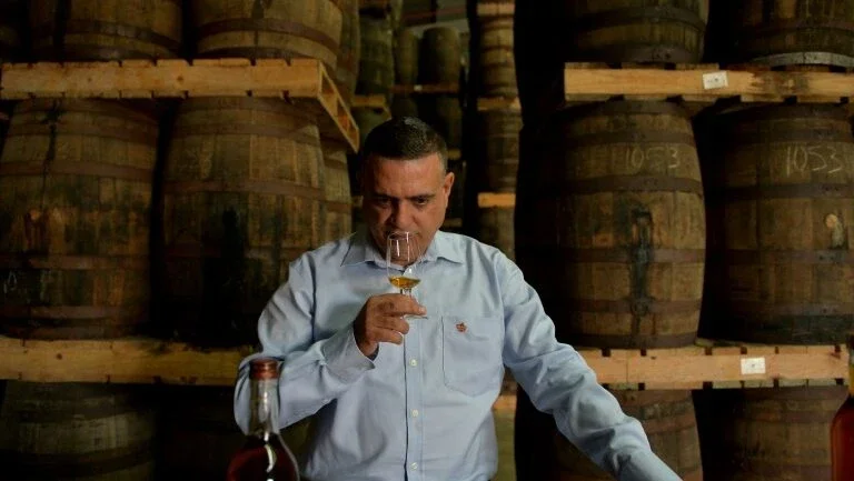 Rum cubano e baguete francesa são declarados Patrimônio Imaterial da Humanidade
