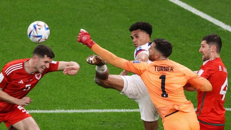 Estados Unidos empatam com País de Gales em jogo marcado pelo equilíbrio
