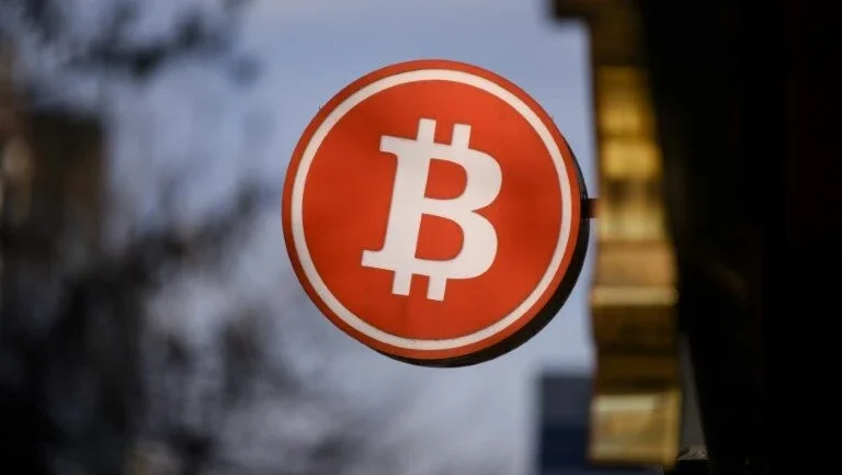 Abalada por fiasco da FTX, BlockFi declara quebra nos EUA
