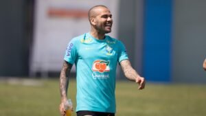 Conheça os nomes e rostos convocados por Tite para representar o Brasil na Copa do Mundo 38 Conheça os nomes e rostos convocados por Tite para representar o Brasil na Copa do Mundo