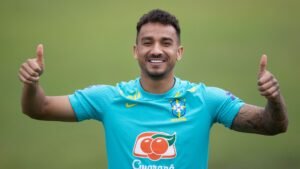 Conheça os nomes e rostos convocados por Tite para representar o Brasil na Copa do Mundo 35 Conheça os nomes e rostos convocados por Tite para representar o Brasil na Copa do Mundo