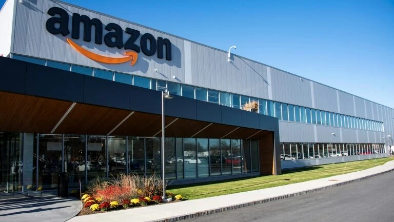 Os robôs vão substituir as pessoas na Amazon?