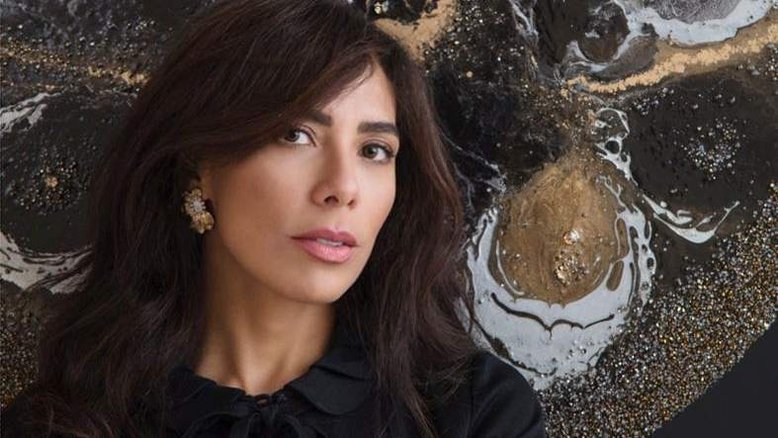 Com ouro e Swarovski, obras de artista brasileira fazem sucesso no Catar